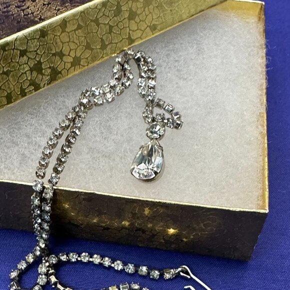 VTG Weiss Prong-Set Faceted Crystal Silver-Tone Necklace - Picture 2 of 15